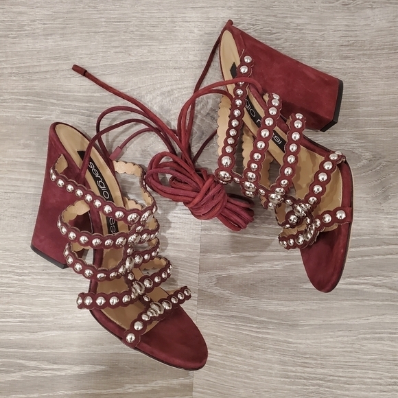 NEW SERGIO ROSSI Elettra Studded Suede Block Heel Sandals In Cherry - Picture 6 of 8